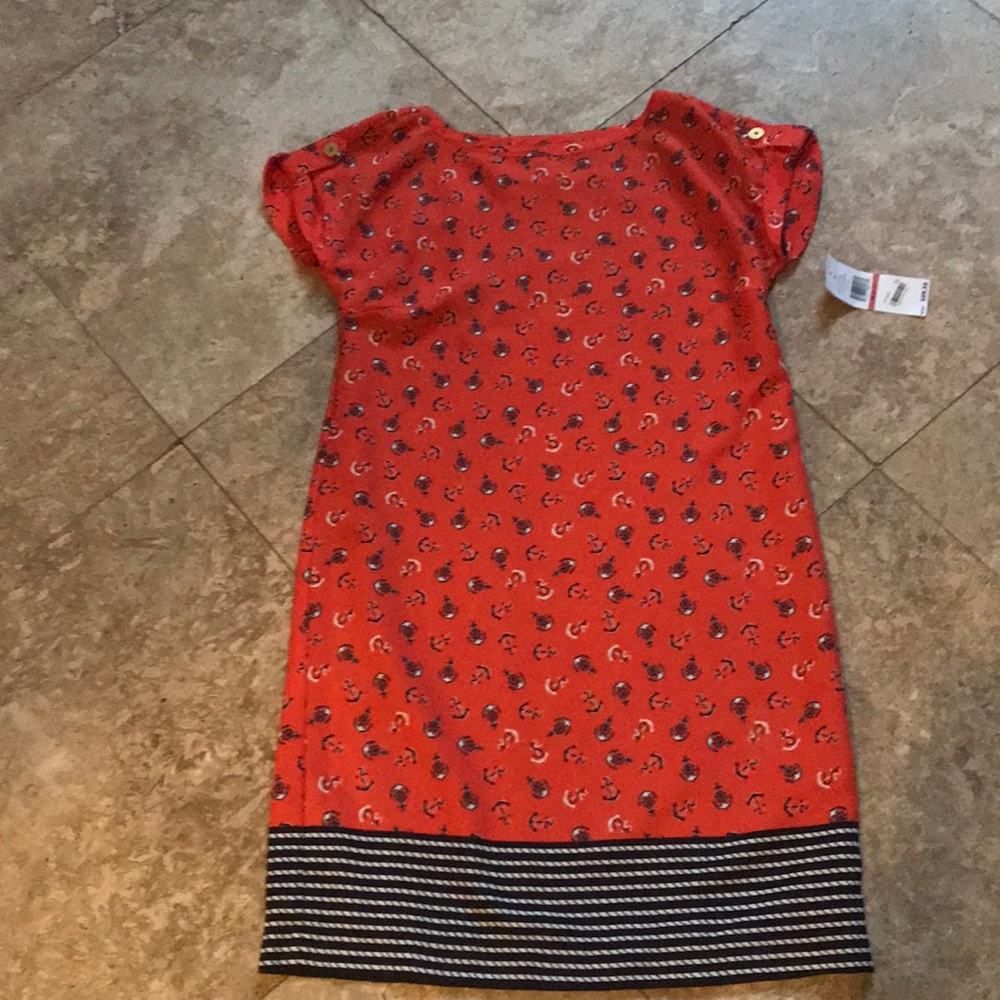 Tommy Hill figure shift dress